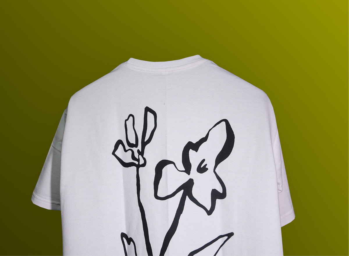 White T-shirt ￼